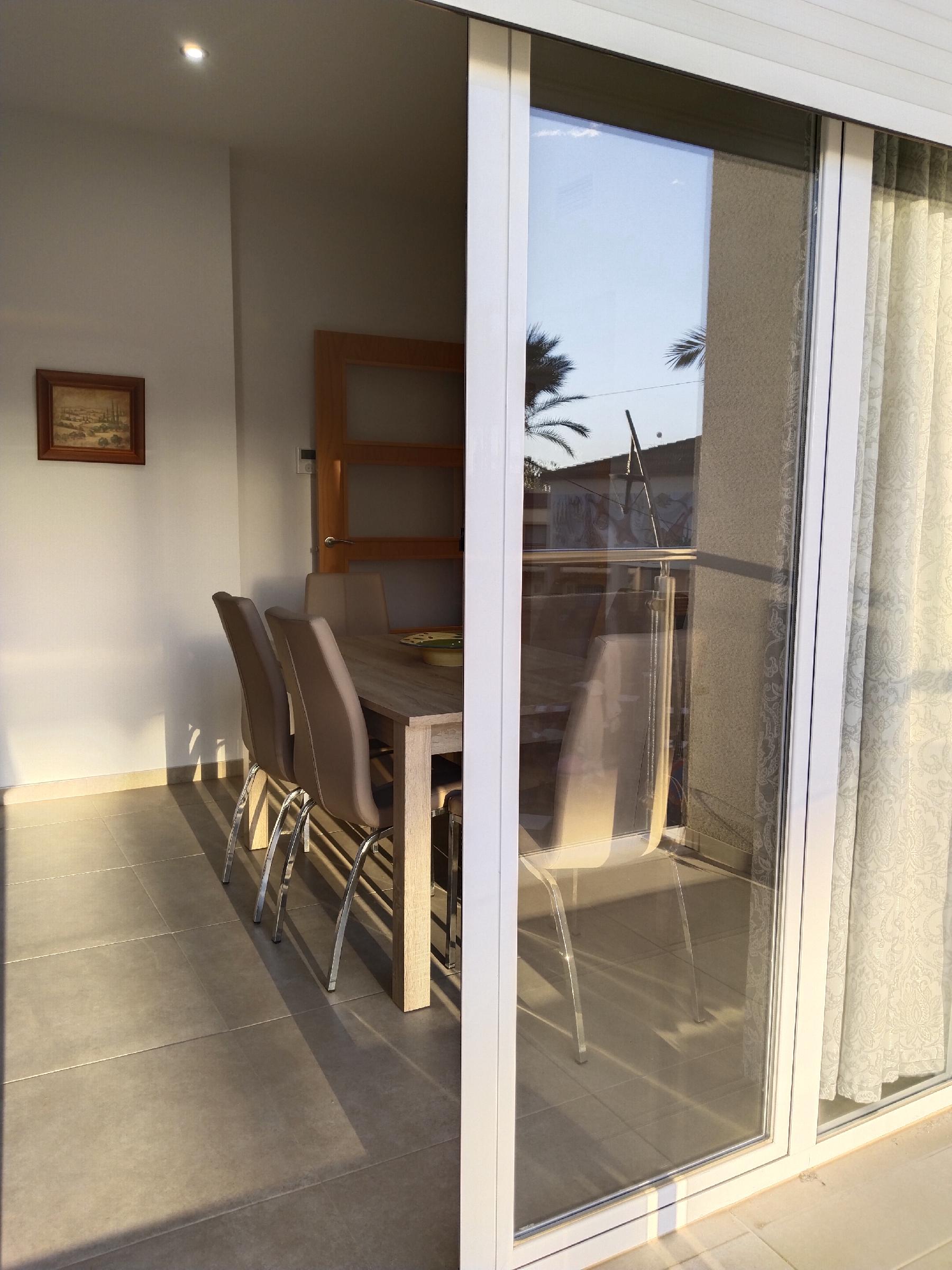 Imagen 4 Apto. Playa en venta en Cuevas Del Almanzora / En la plaza del centro del pueblo, cerca de...