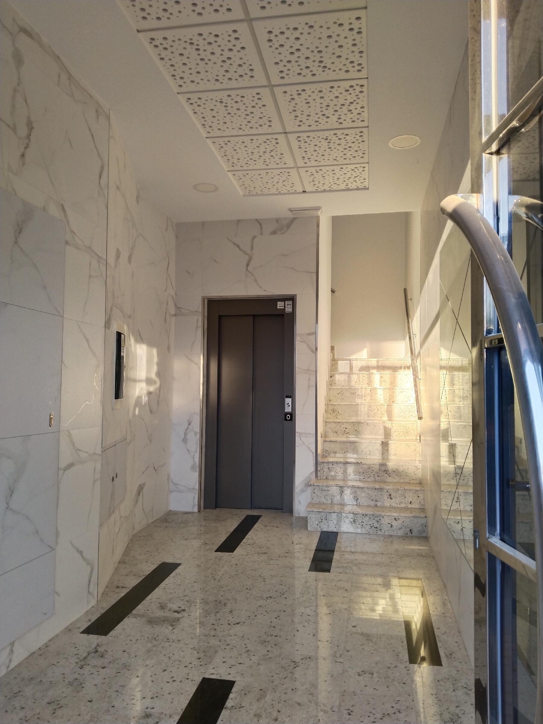 Imagen 18 Apto. Playa en venta en Cuevas Del Almanzora / En la plaza del centro del pueblo, cerca de...