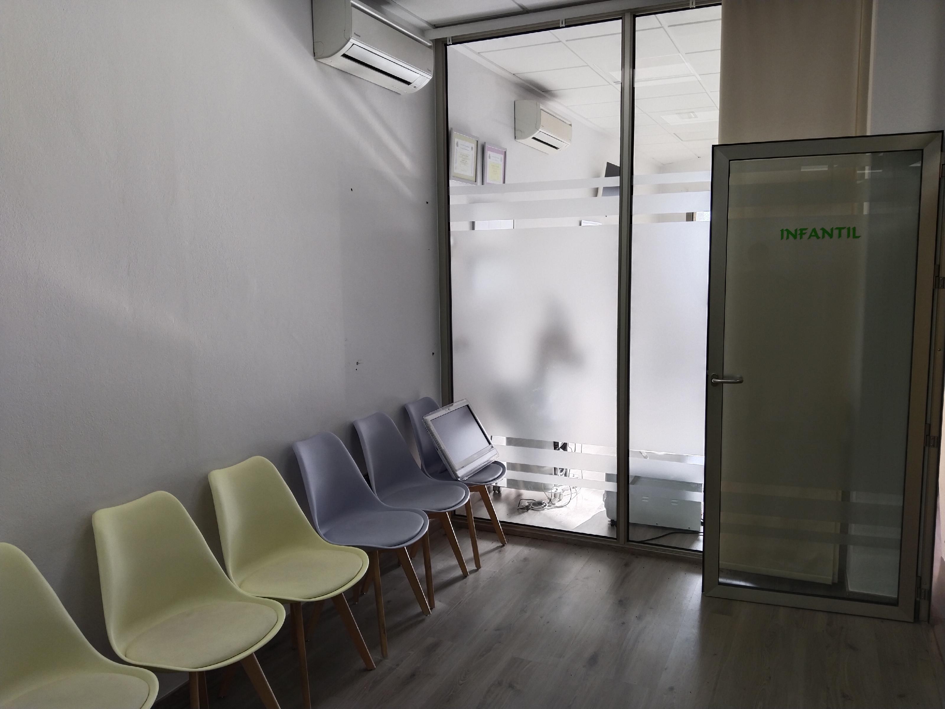 Imagen 5 Local Comercial en alquiler en Vera / En el centro del pueblo, cerca de todos los servicios.