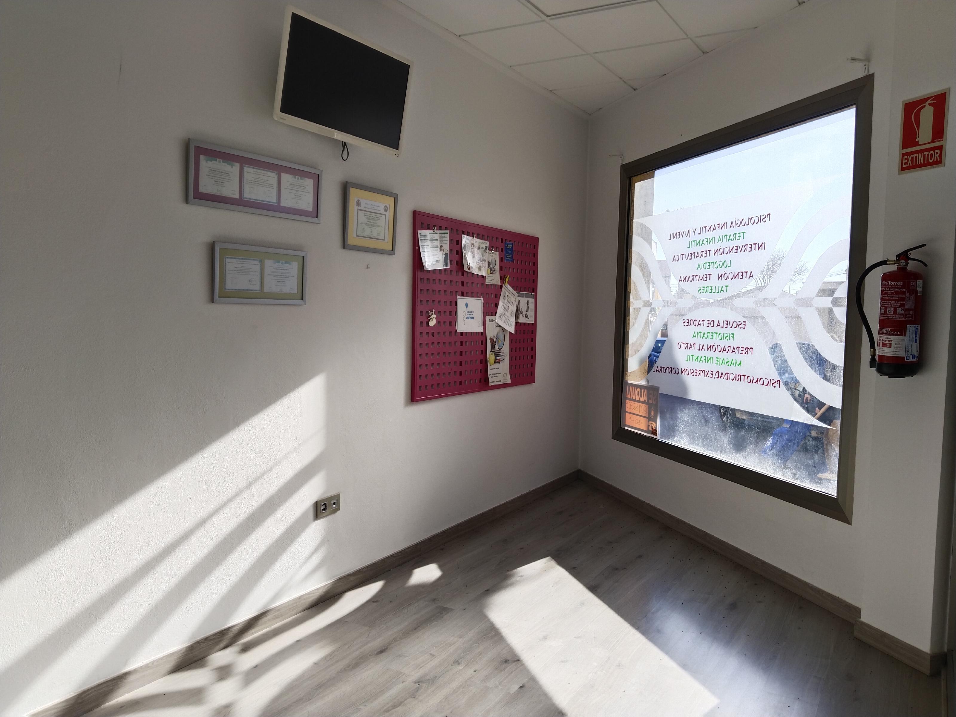 Imagen 2 Local Comercial en alquiler en Vera / En el centro del pueblo, cerca de todos los servicios.