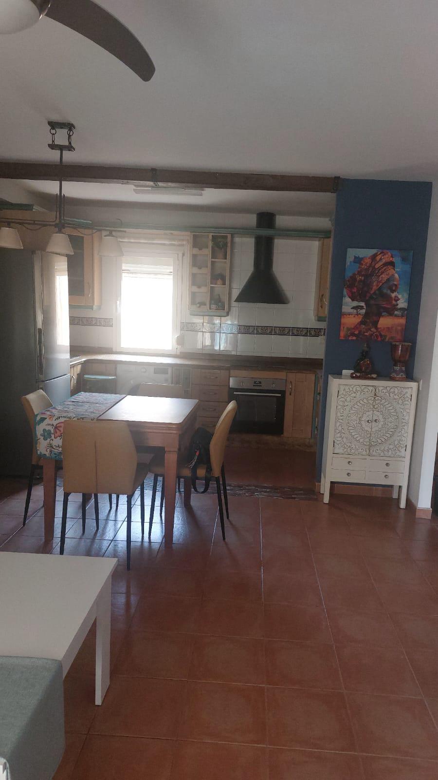 Imagen 4 Apartamento en alquiler en Garrucha / Cerca de la playa, restaurantes, y supermercados.