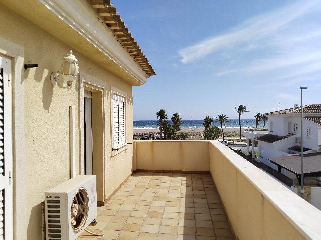 Imagen 27 Inmueble 301098 - Casa Adosada en venta en Garrucha / En frente de la playa, cerca de todos los servicios.