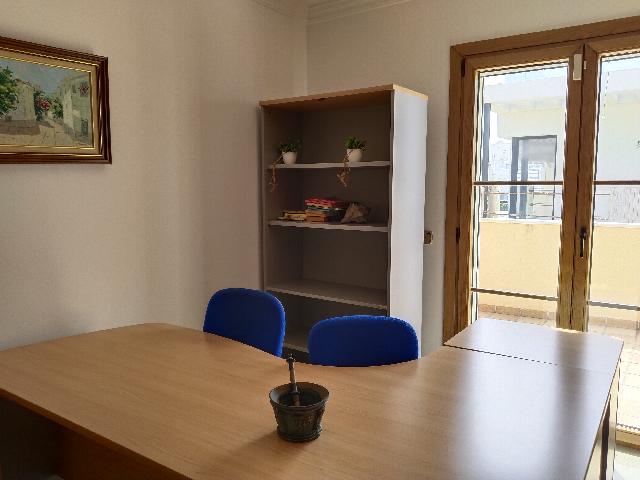 Imagen 25 Inmueble 301098 - Casa Adosada en venta en Garrucha / En frente de la playa, cerca de todos los servicios.