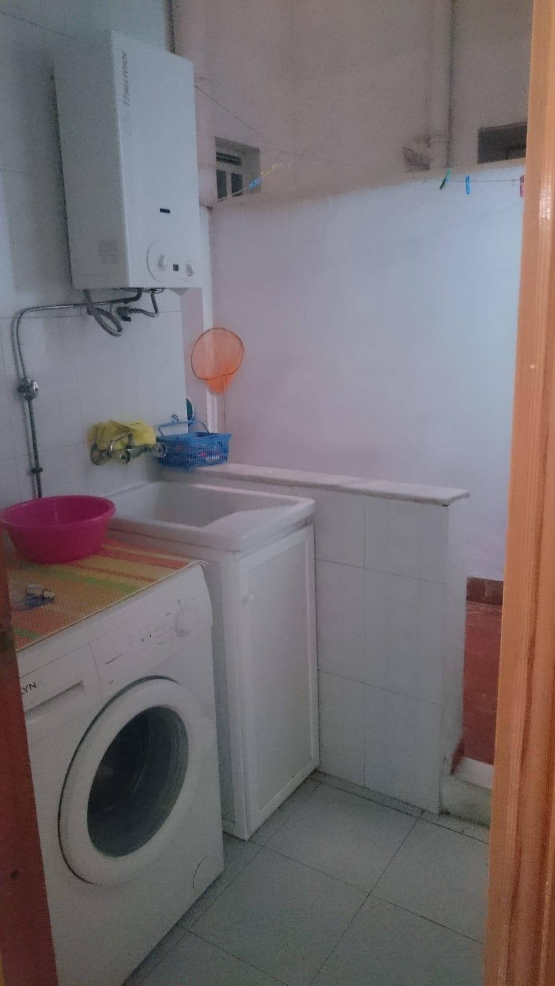 Imagen 10 Apartamento en venta en Garrucha / En el centro de la Calle Mayor, al lado de la playa.