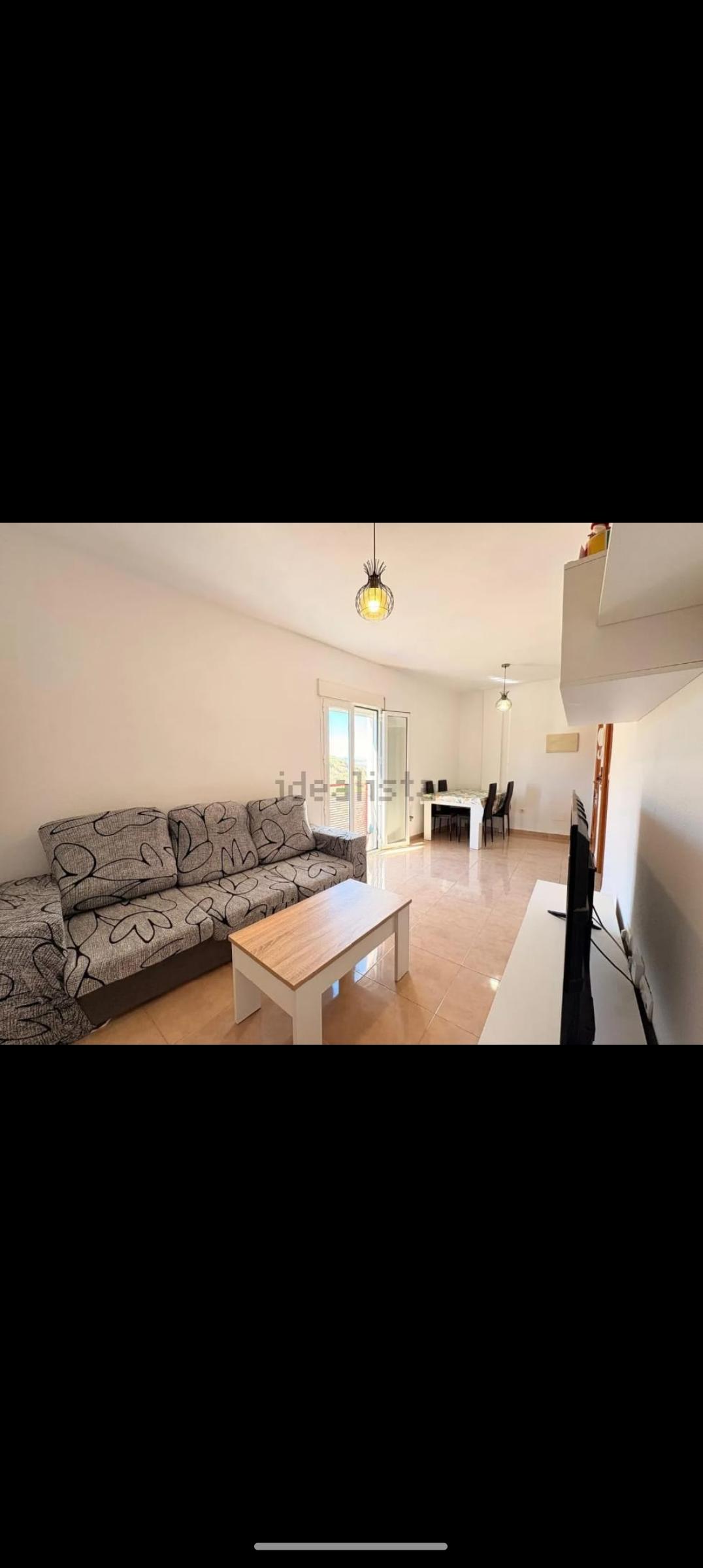 Imagen 3 Apartamento en venta en Garrucha / En el centro urbano al alcance de todos los servicios.