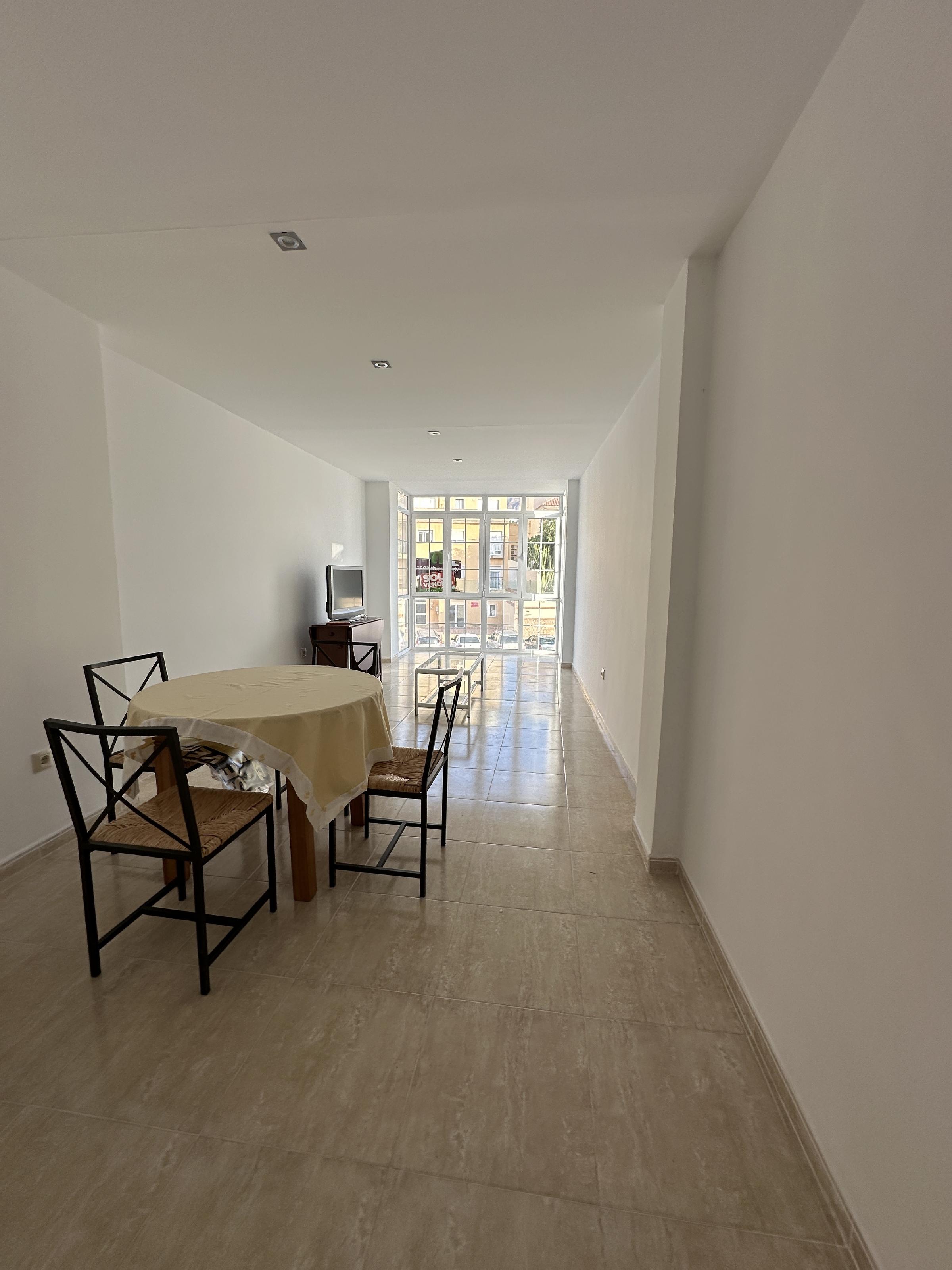 Imagen 1 Apartamento en venta en Turre / En el centro del municipio, cerca de los servicios.