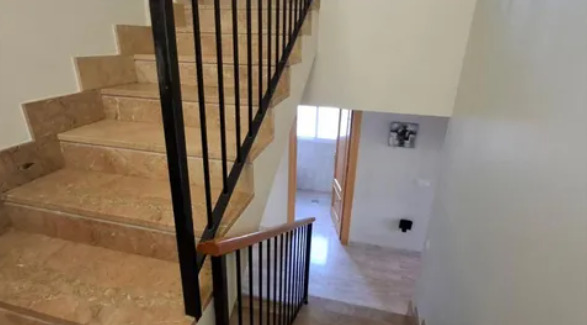 Imagen 9 Inmueble 302898 - Casa Adosada en venta en Huércal-overa / En zona residencial, cerca de todos los servicios.