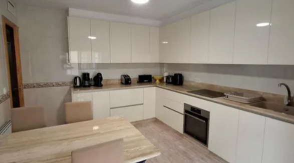 Imagen 5 Casa Adosada en venta en Huércal-overa / En zona residencial, cerca de todos los servicios.