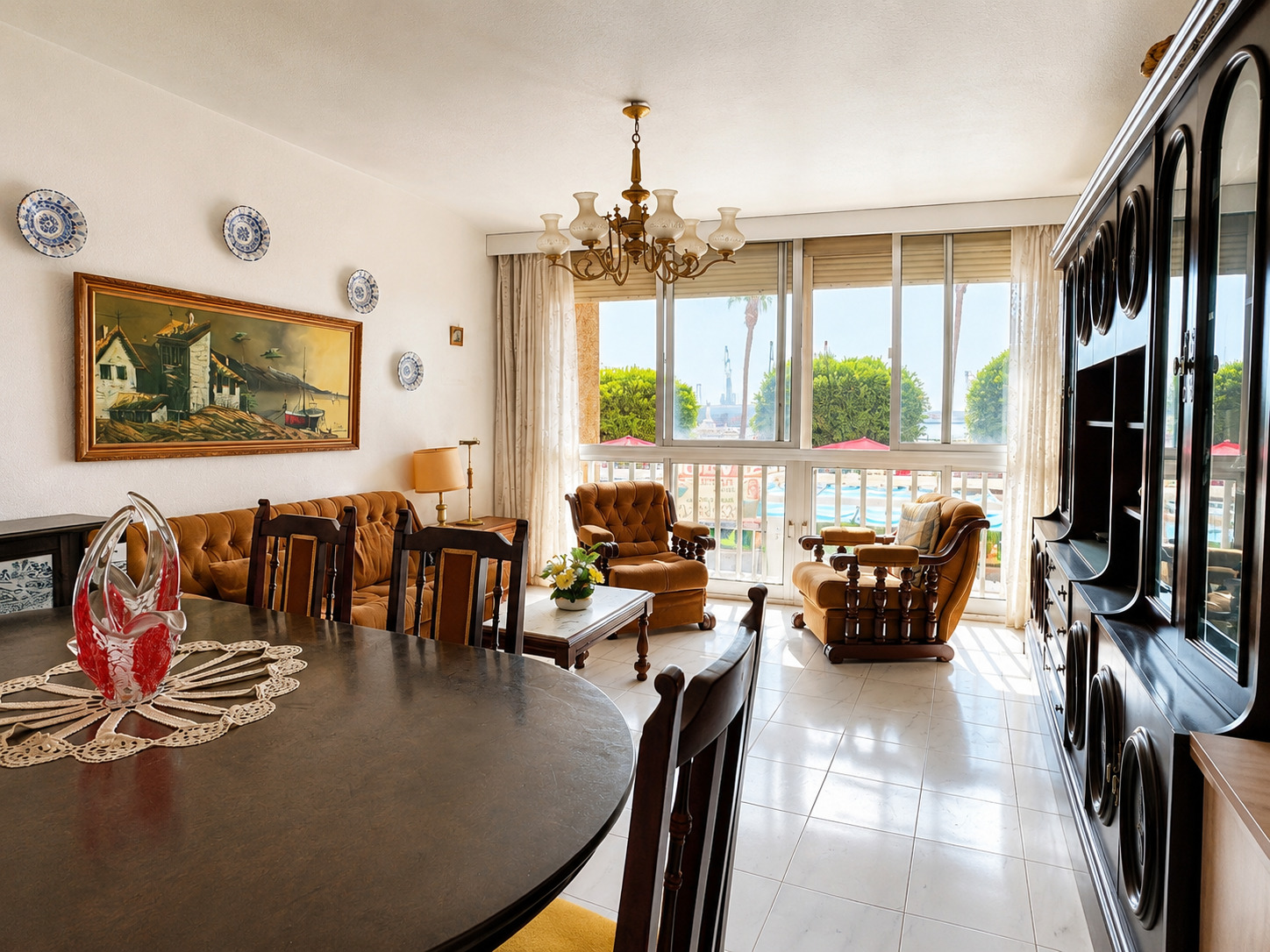 Imagen 1 Apto. Playa en venta en Garrucha / Paseo del Malecón, en frente de la playa.
