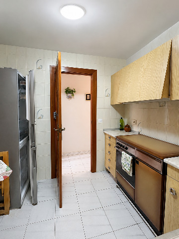 Imagen 6 Inmueble 304863 - Apto. Playa en venta en Garrucha / Paseo del Malecón, en frente de la playa.