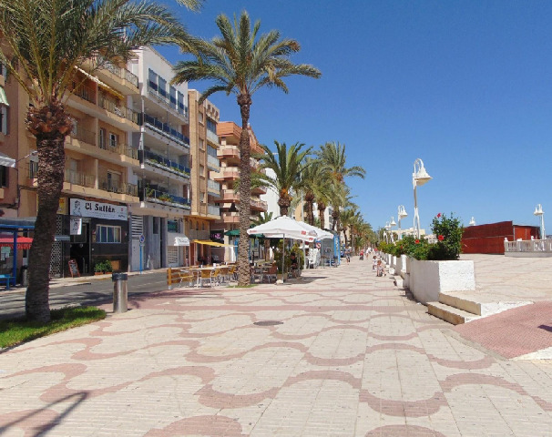 Imagen 23 Inmueble 304863 - Apto. Playa en venta en Garrucha / Paseo del Malecón, en frente de la playa.