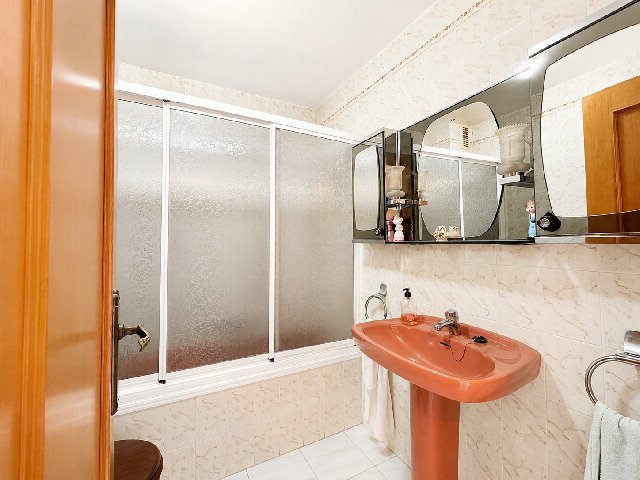 Imagen 21 Inmueble 304863 - Apto. Playa en venta en Garrucha / Paseo del Malecón, en frente de la playa.
