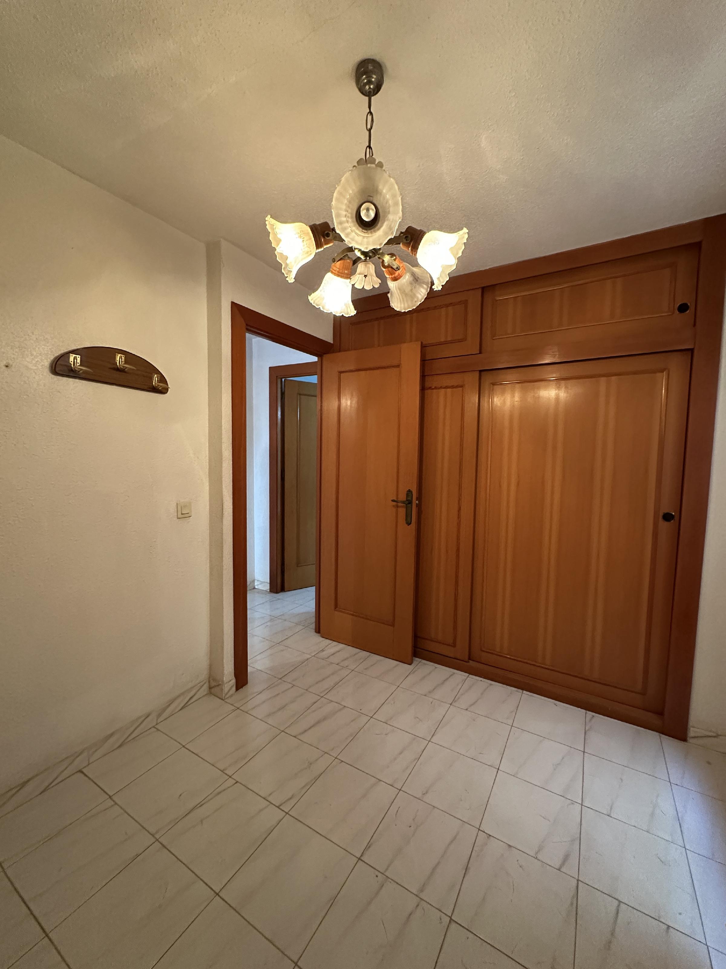 Imagen 15 Apto. Playa en venta en Garrucha / Paseo del Malecón, en frente de la playa.