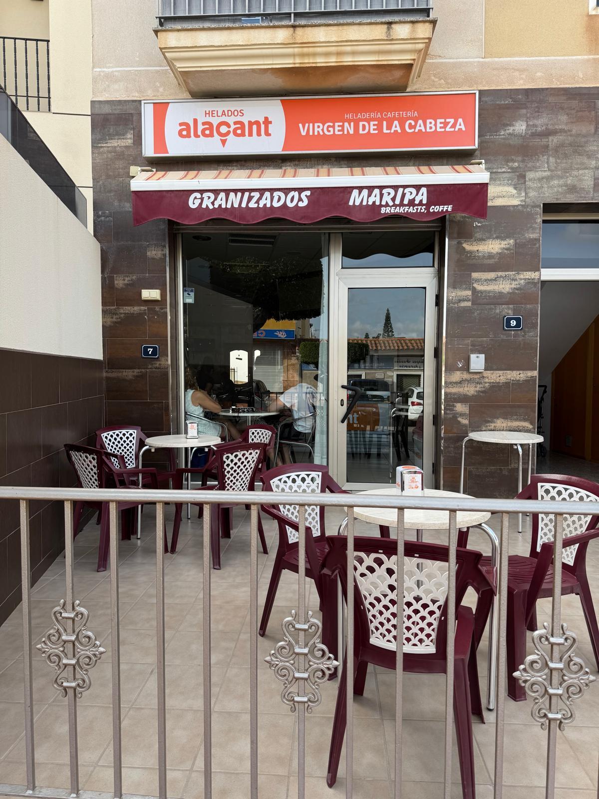 Imagen 8 Local Comercial en alquiler en Antas / En el centro del pueblo, en zona de gran afluencia.