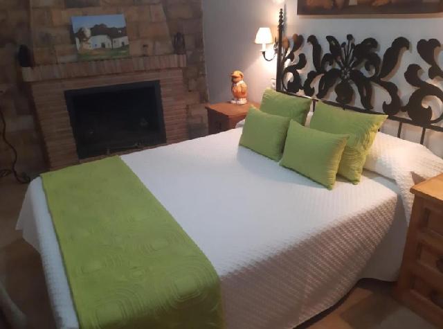 Imagen 15 Inmueble 305264 - Casa Rústica en venta en Guadix / Cerca de los supermercados y bien conectado.