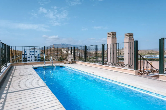 Imagen 10 Inmueble 305313 - Apartamento en venta en Garrucha / A menos de 10 minutos de todos los comercios.