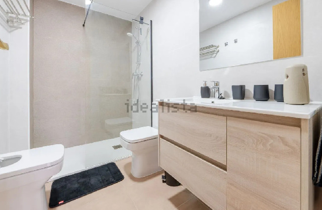 Imagen 14 Inmueble 305313 - Apartamento en venta en Garrucha / A menos de 10 minutos de todos los comercios.