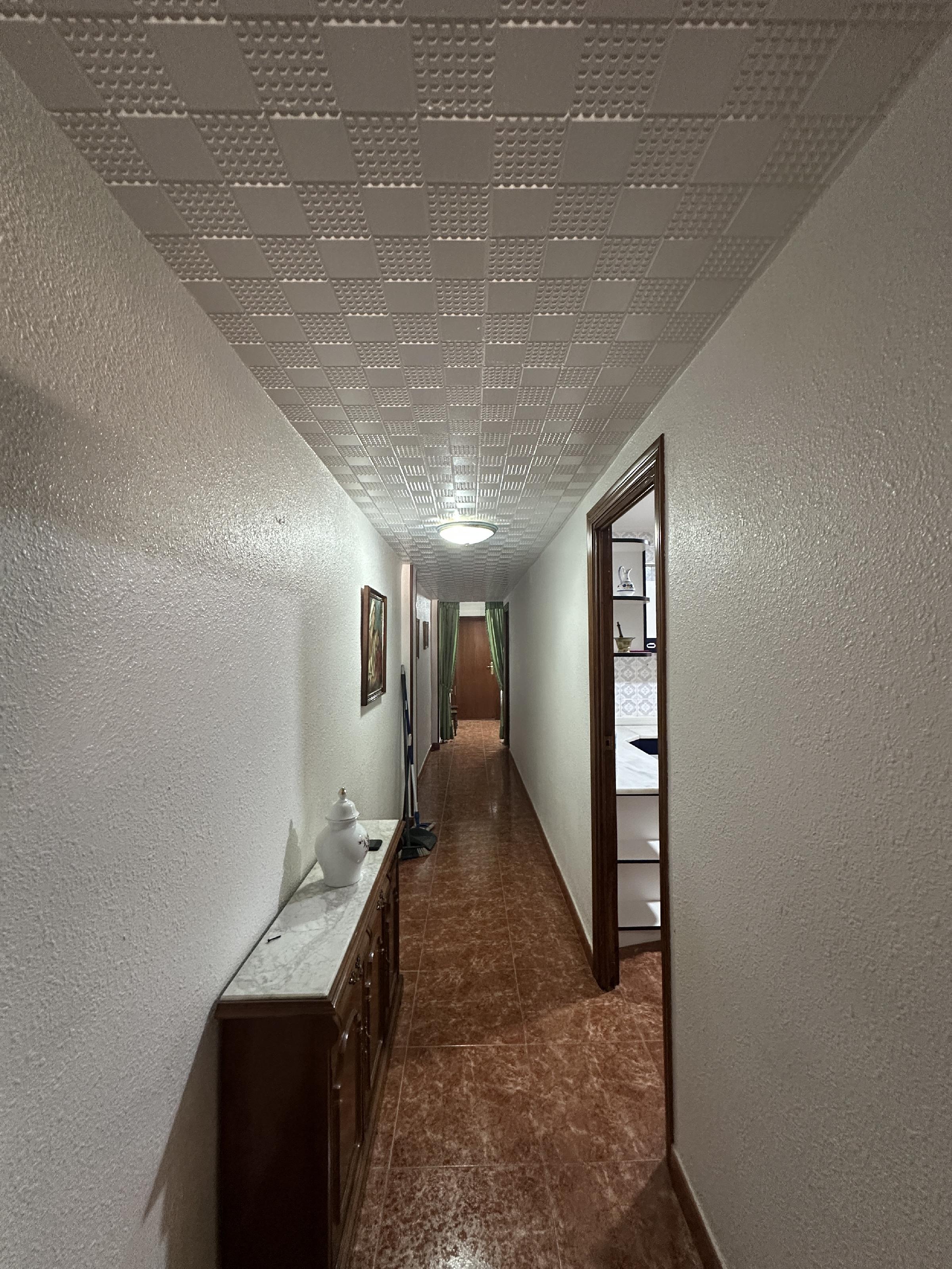 Imagen 11 Apartamento en venta en Albox / En la Plaza céntrica, rodeado de servicios.