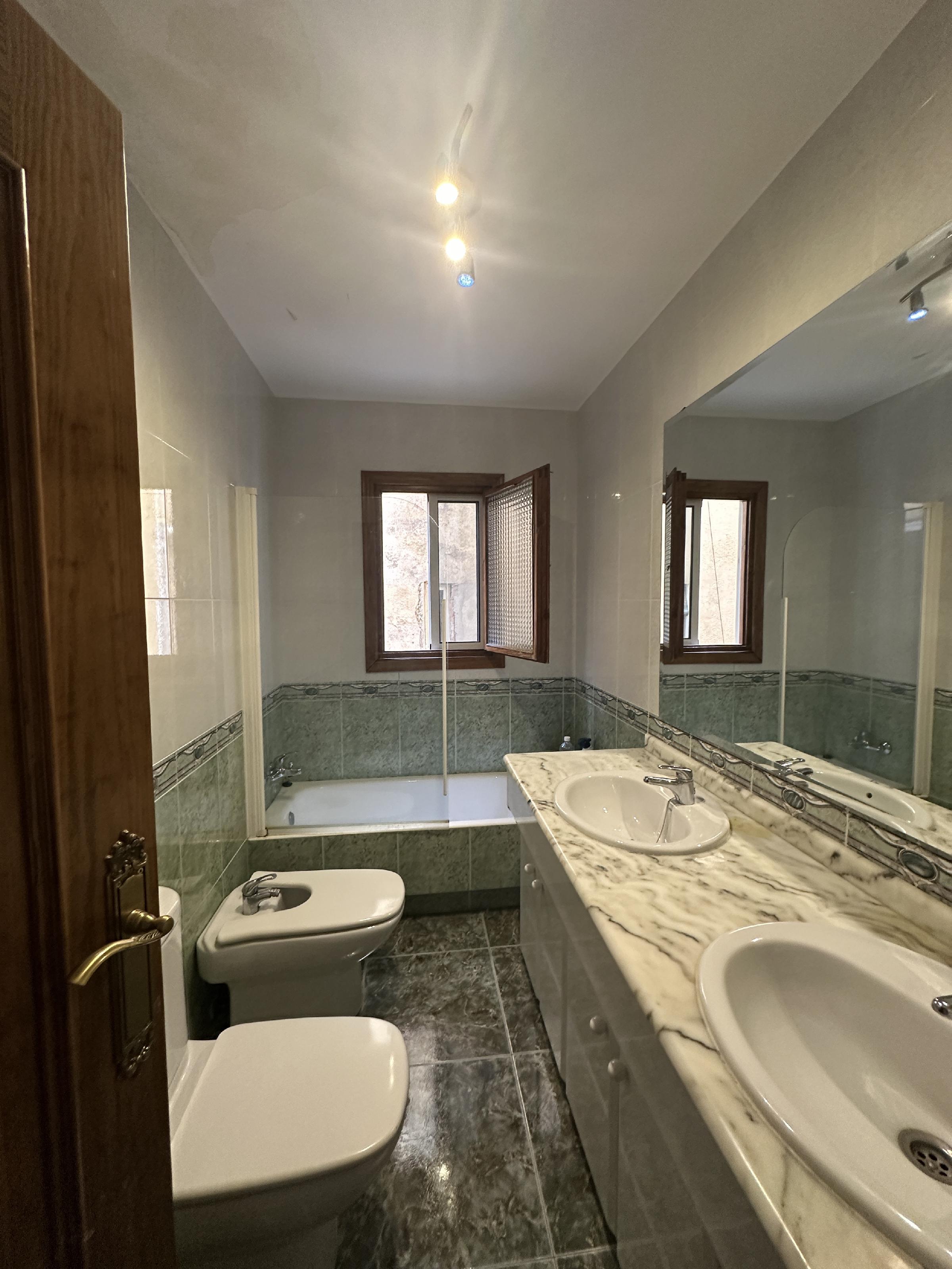 Imagen 15 Apartamento en venta en Albox / En la Plaza céntrica, rodeado de servicios.