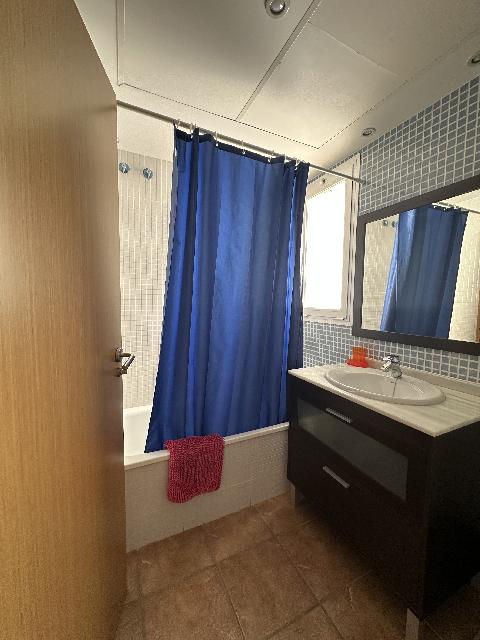 Imagen 20 Inmueble 305428 - Apartamento en venta en Vera / En la urbanización rodeada de jardines y piscina.