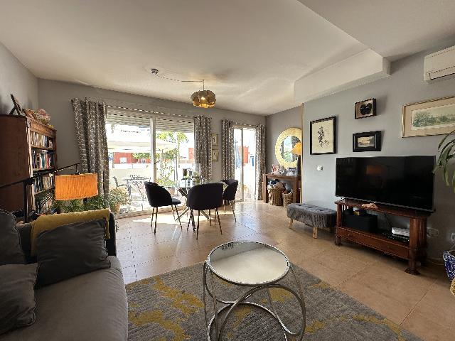 Imagen 5 Inmueble 305519 - Casa Adosada en venta en Vera / En urbanización Coto de Vera al lado del Mercadona.