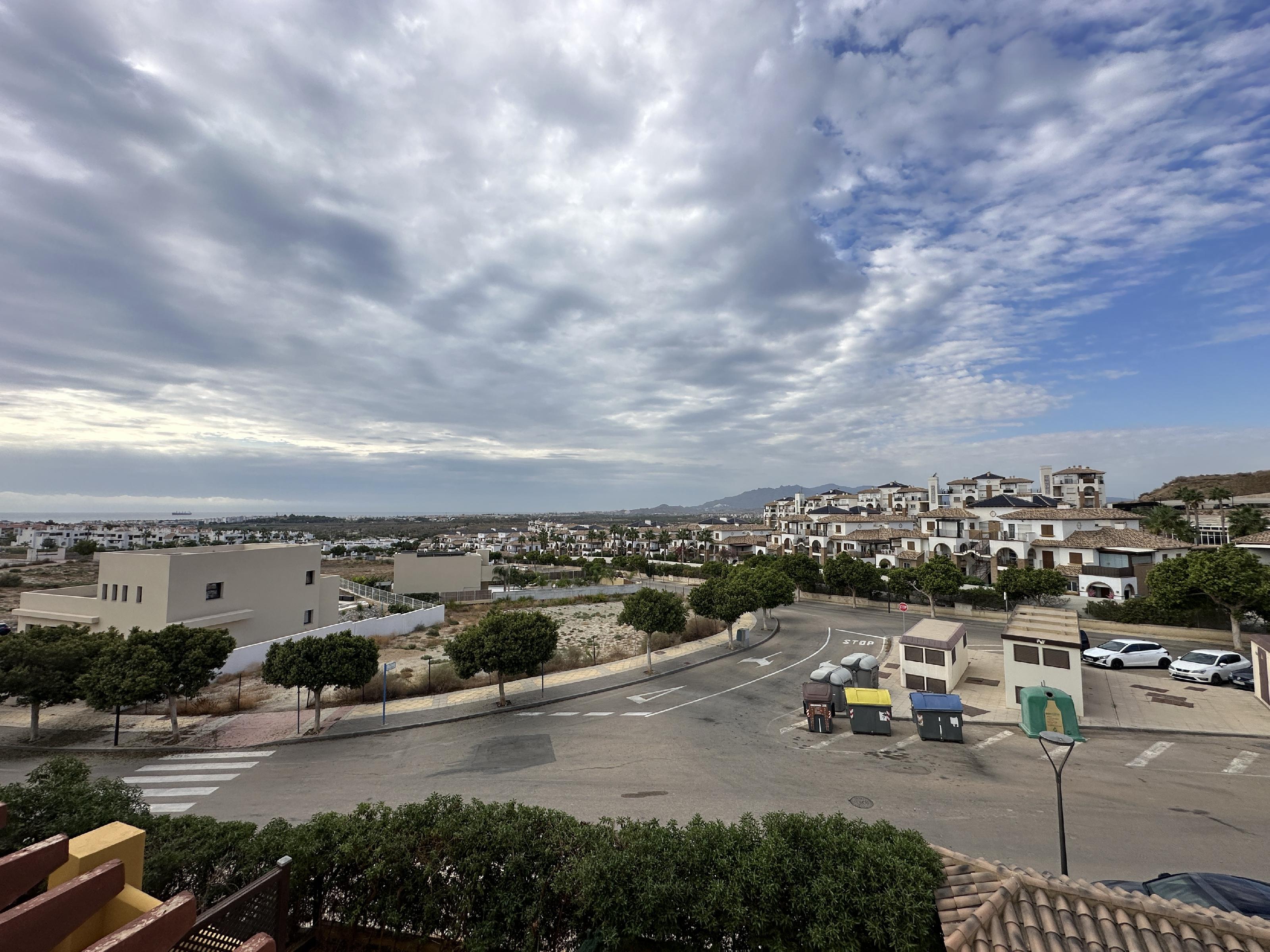Imagen 8 Ático en alquiler en Vera / En la urbanización Lomas del Mar V, con piscinas.