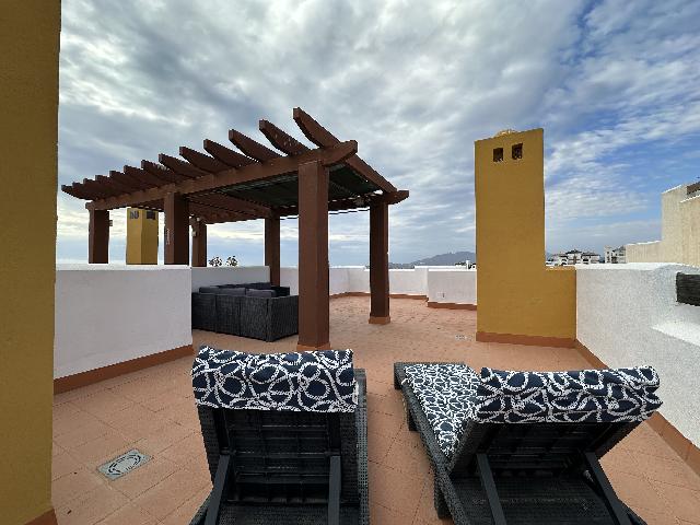 Imagen 1 Inmueble 306508 - Ático en alquiler en Vera / En la urbanización Lomas del Mar V, con piscinas.