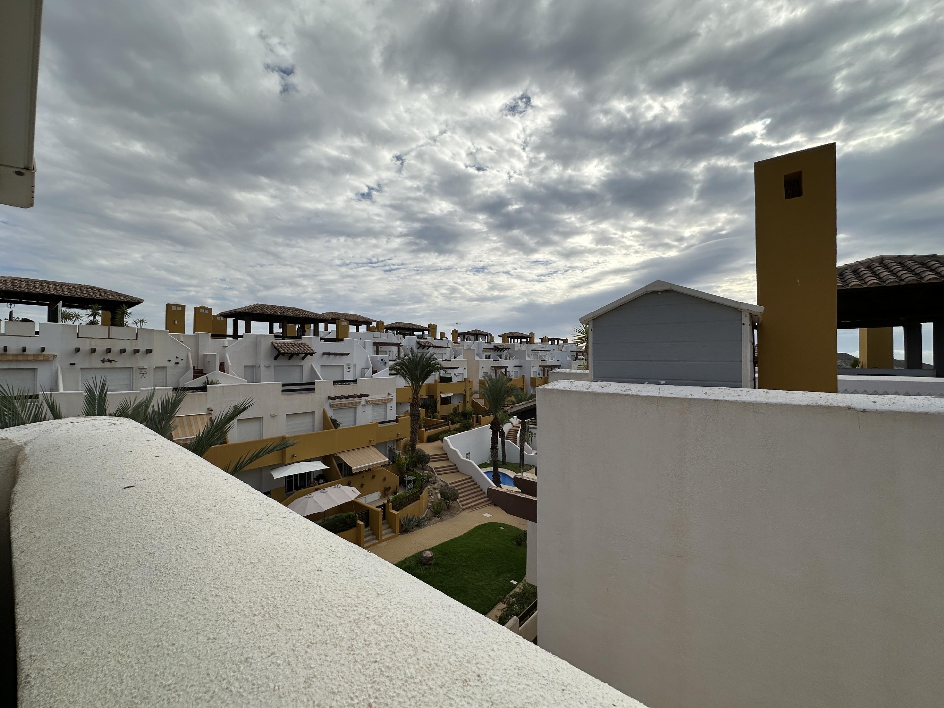 Imagen 4 Ático en alquiler en Vera / En la urbanización Lomas del Mar V, con piscinas.