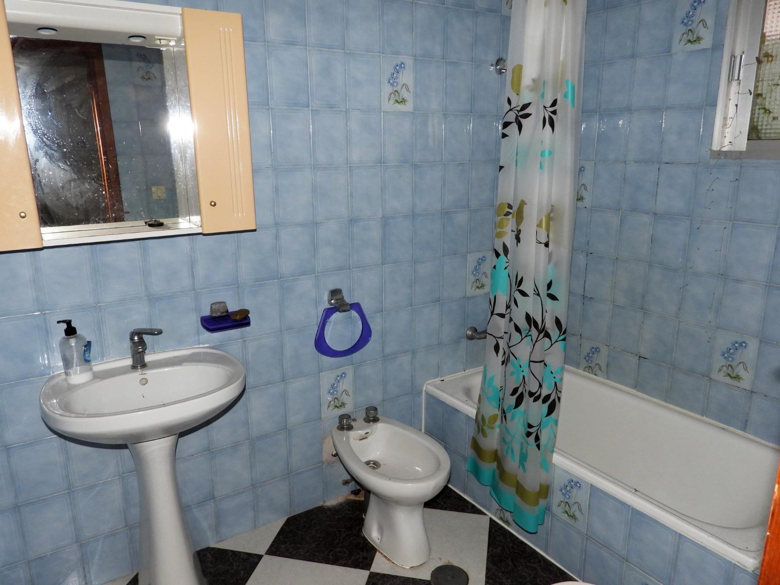 Imagen 3 Casa en venta en Ayamonte / Junto estación de autobuses, instituto y guardia civil