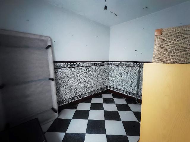 Imagen 5 Inmueble 301789 - Casa en venta en Ayamonte / Junto estación de autobuses, instituto y guardia civil