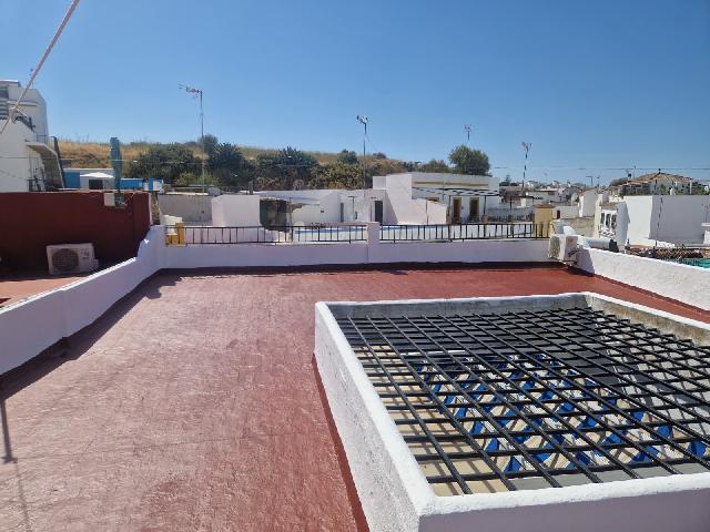 Imagen 15 Inmueble 302776 - Casa Adosada en venta en Ayamonte / Barrio de la Villa junto al Guadiana a 5 min del centro