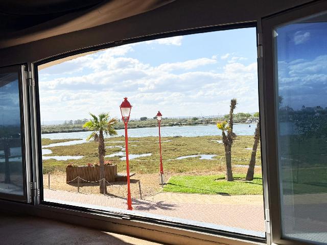 Imagen 10 Inmueble 302943 - Apto. Playa en venta en Ayamonte / Puerto Deportivo Punta del Moral