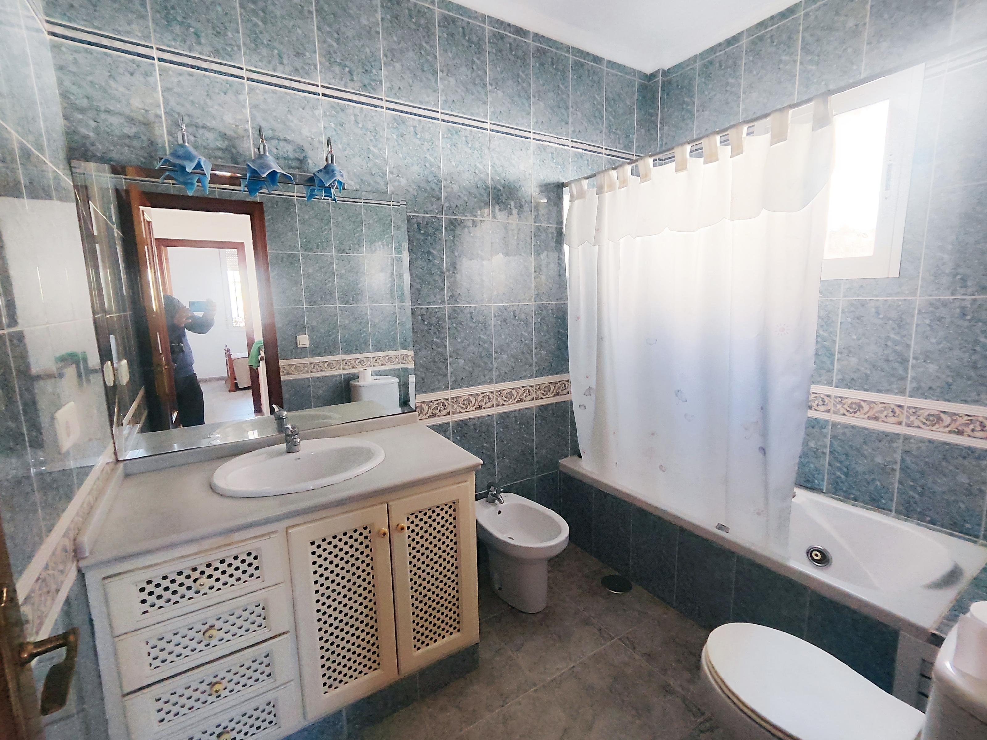 Imagen 11 Casa en venta en Ayamonte / Junto al Centro Comercial La Plaza !