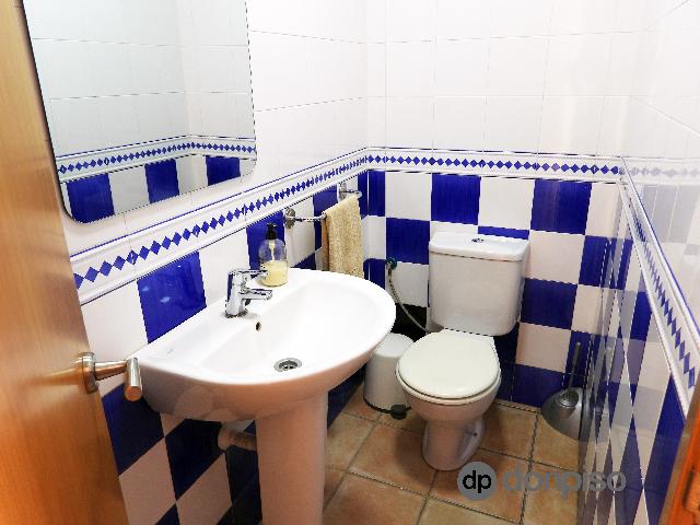 Imagen 11 Inmueble 303497 - Casa Aislada en venta en Ayamonte / Junto a la estación de autobuses, centro a 5 minutos.