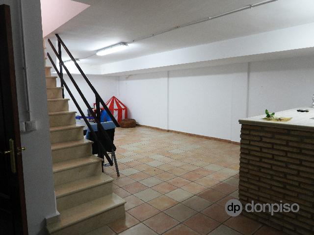 Imagen 18 Inmueble 303497 - Casa Aislada en venta en Ayamonte / Junto a la estación de autobuses, centro a 5 minutos.