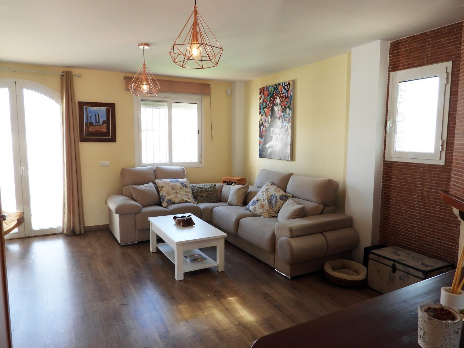 Imagen 5 Casa Aislada en venta en Ayamonte / Junto a la estación de autobuses, centro a 5 minutos.