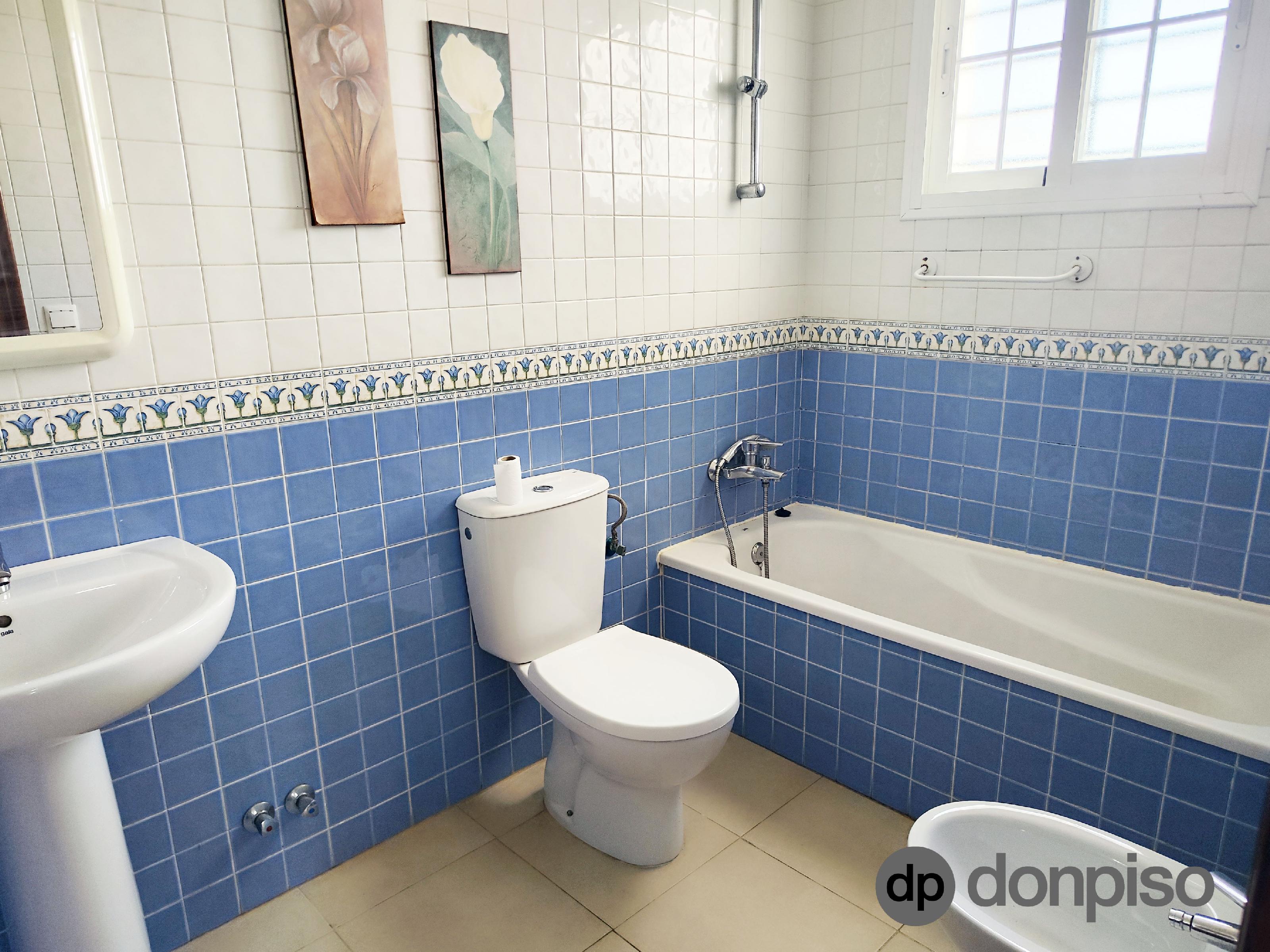 Imagen 6 Casa Pareada en venta en Ayamonte / Junto al supermercado Lidl y a 2 min. cuartel G.C.