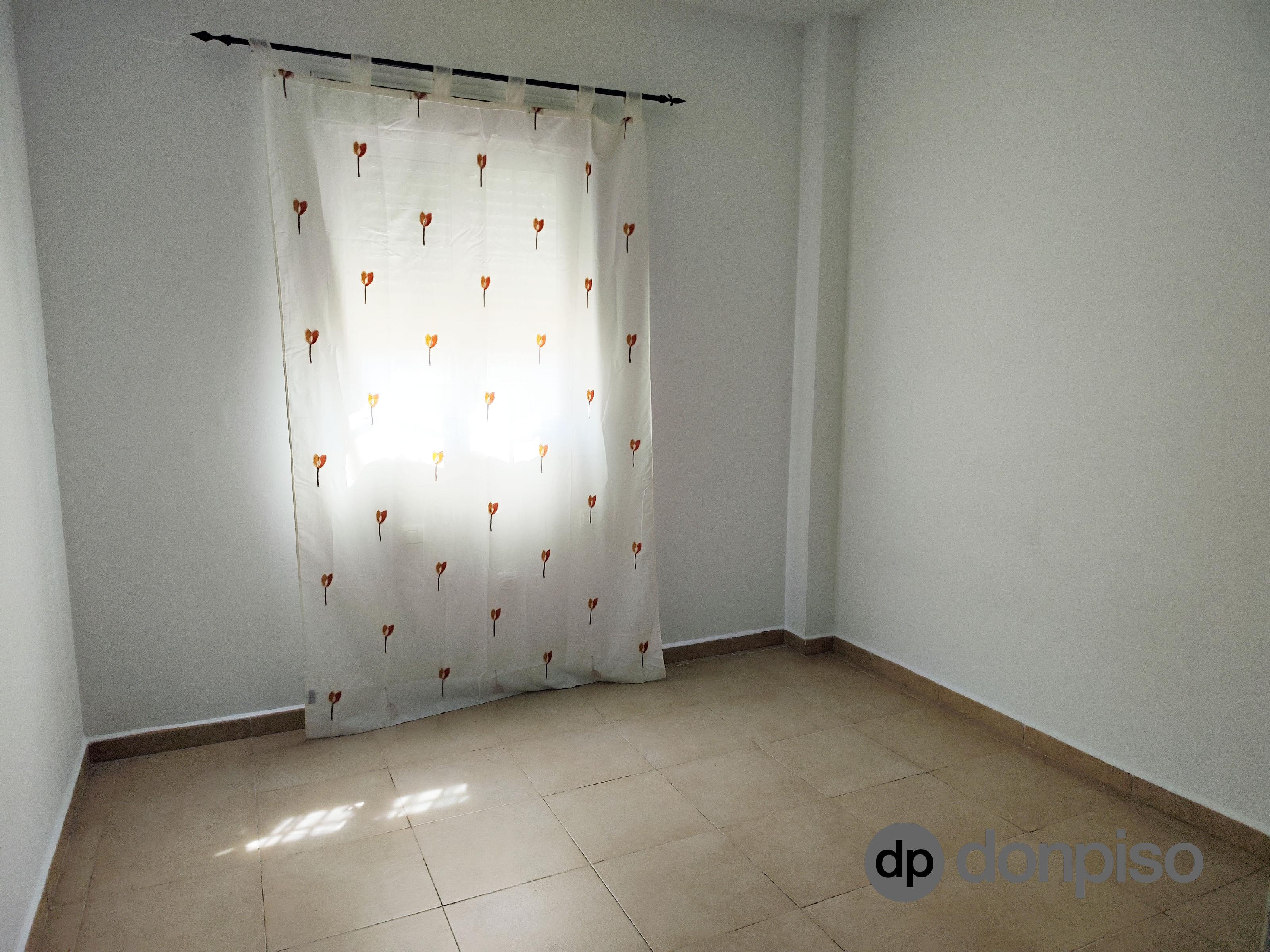 Imagen 8 Casa Pareada en venta en Ayamonte / Junto al supermercado Lidl y a 2 min. cuartel G.C.