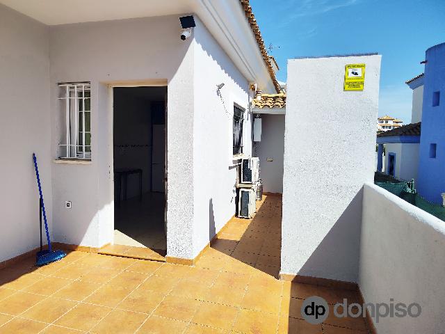 Imagen 2 Inmueble 303885 - Casa Pareada en venta en Ayamonte / Junto al supermercado Lidl y a 2 min. cuartel G.C.