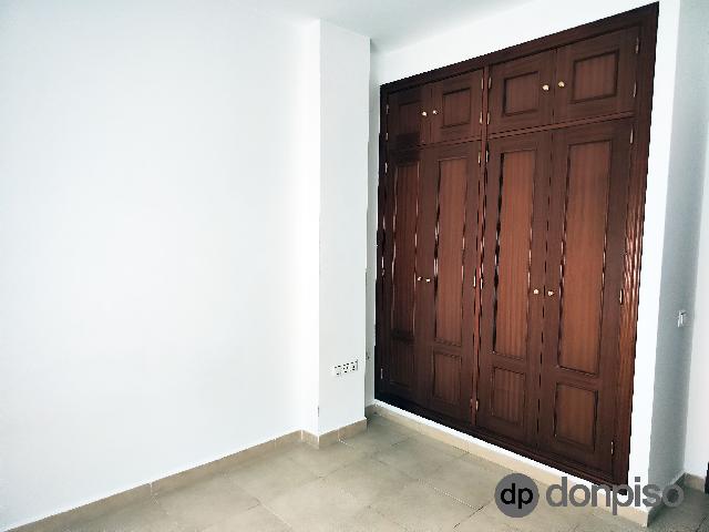 Imagen 30 Inmueble 303885 - Casa Pareada en venta en Ayamonte / Junto al supermercado Lidl y a 2 min. cuartel G.C.
