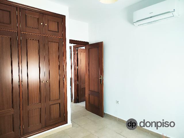 Imagen 33 Inmueble 303885 - Casa Pareada en venta en Ayamonte / Junto al supermercado Lidl y a 2 min. cuartel G.C.