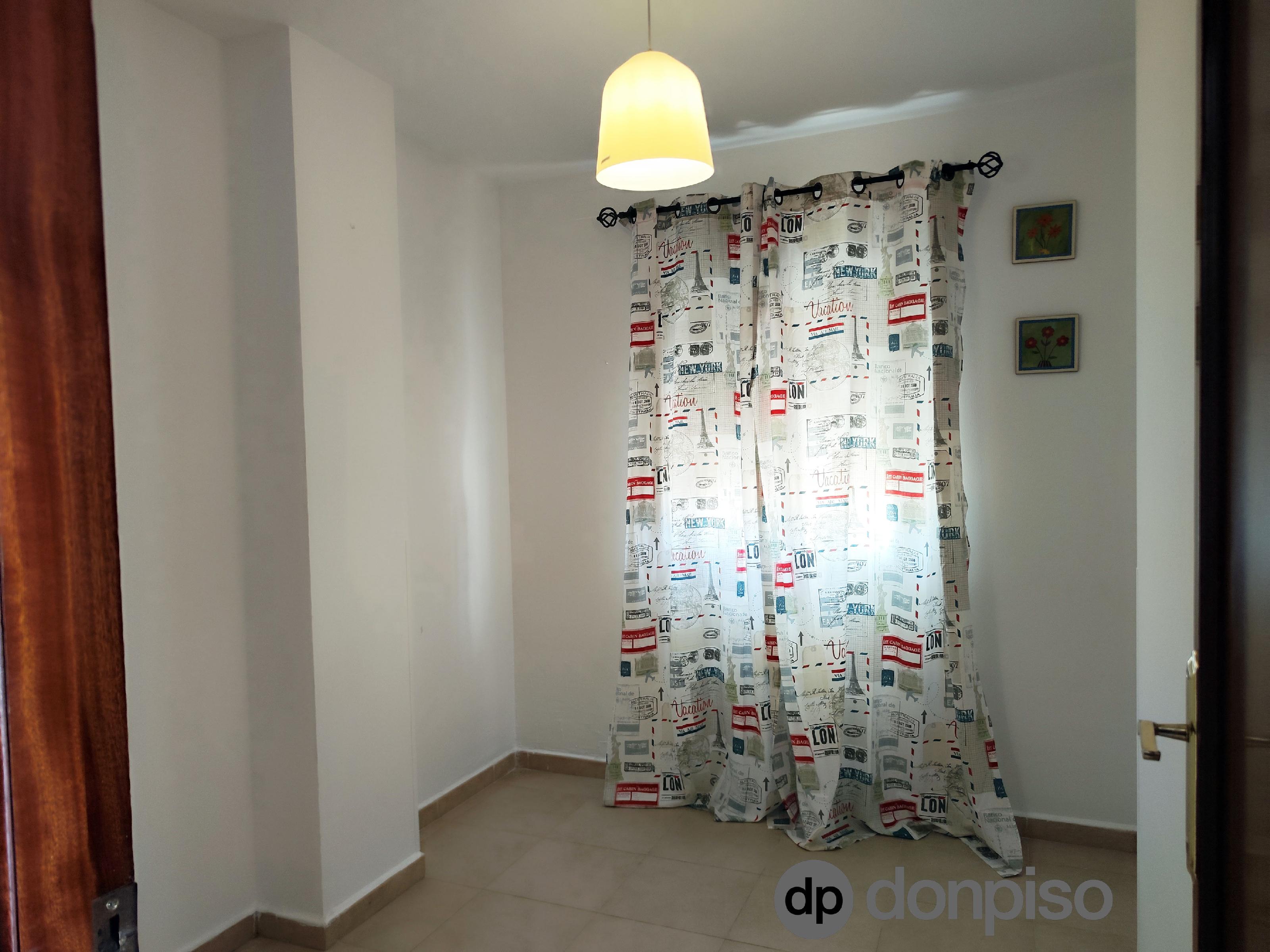 Imagen 34 Casa Pareada en venta en Ayamonte / Junto al supermercado Lidl y a 2 min. cuartel G.C.