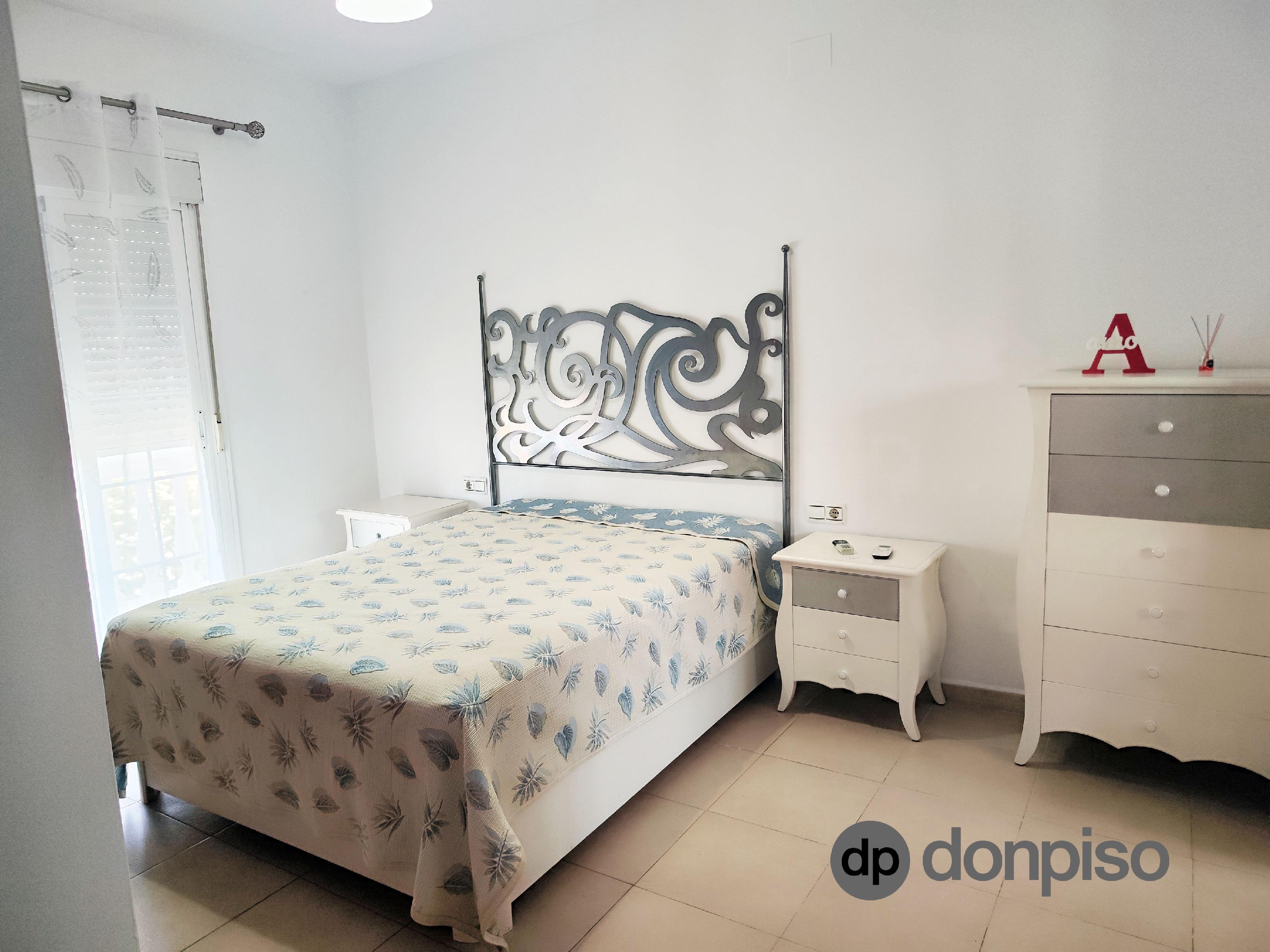 Imagen 35 Casa Pareada en venta en Ayamonte / Junto al supermercado Lidl y a 2 min. cuartel G.C.