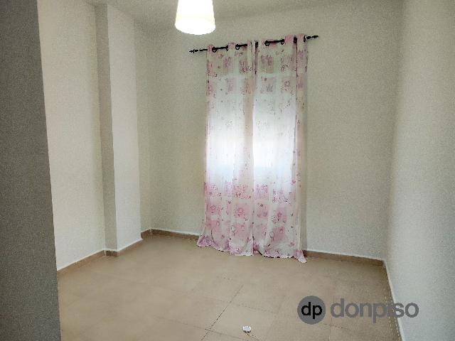 Imagen 36 Inmueble 303885 - Casa Pareada en venta en Ayamonte / Junto al supermercado Lidl y a 2 min. cuartel G.C.