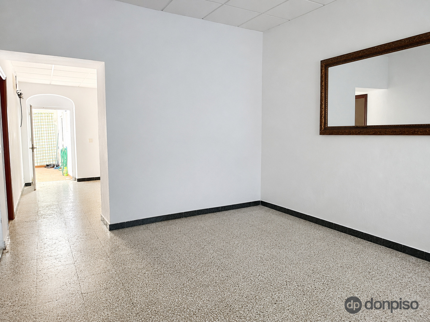 Imagen 1 Casa Adosada en venta en Ayamonte / En el barrio del Arrecife, a 5 minutos de la laguna.