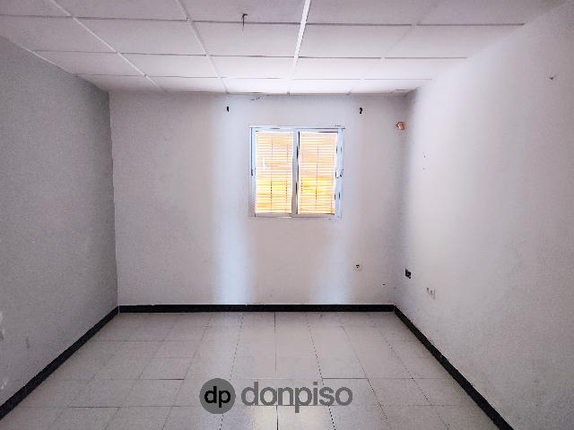 Imagen 29 Inmueble 303942 - Casa Adosada en venta en Ayamonte / En el barrio del Arrecife, a 5 minutos de la laguna.