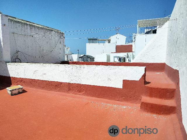 Imagen 32 Inmueble 303942 - Casa Adosada en venta en Ayamonte / En el barrio del Arrecife, a 5 minutos de la laguna.
