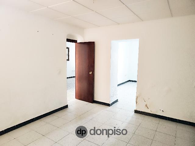 Imagen 34 Inmueble 303942 - Casa Adosada en venta en Ayamonte / En el barrio del Arrecife, a 5 minutos de la laguna.