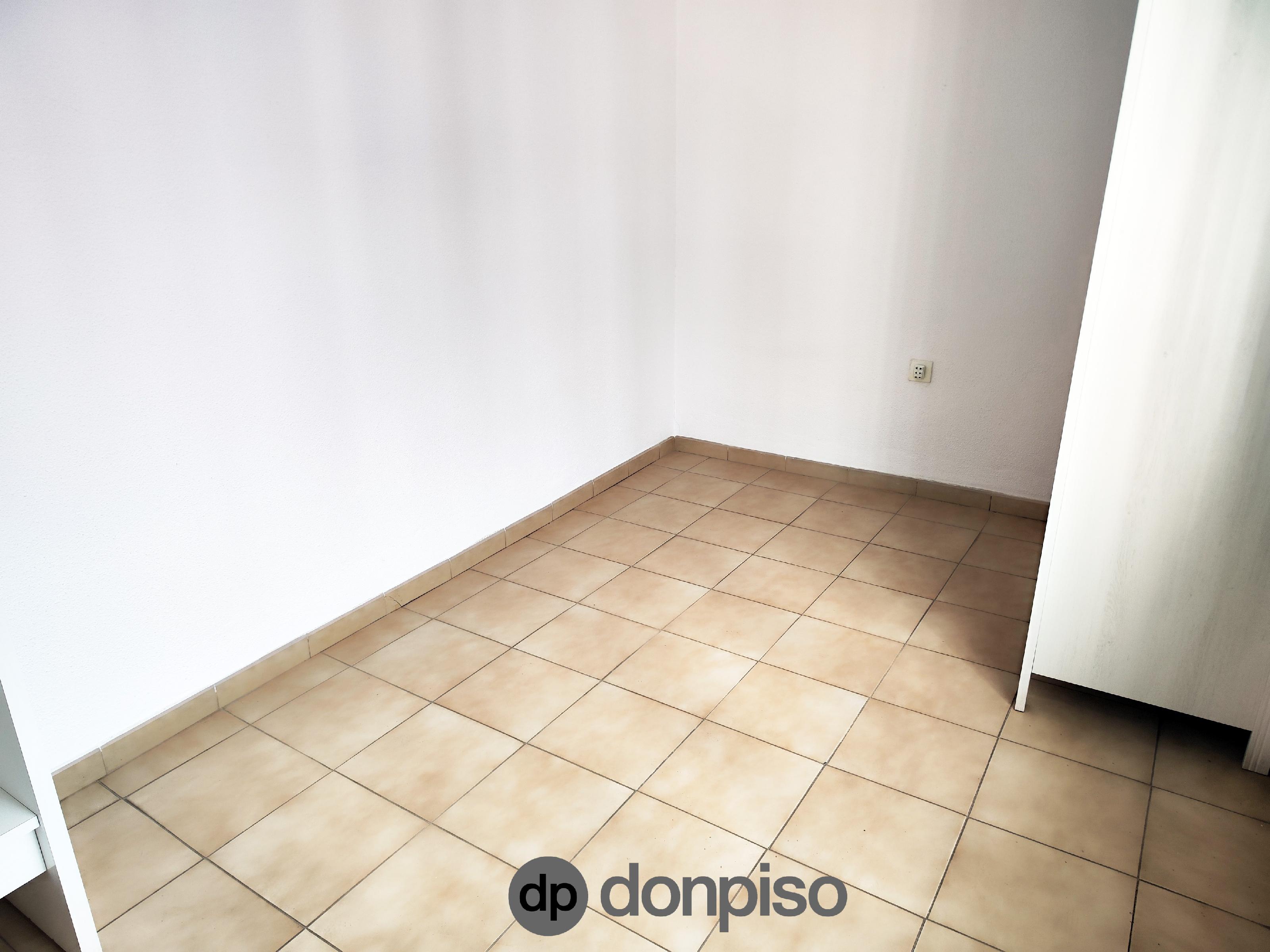Imagen 8 Casa Adosada en venta en Ayamonte / En el centro, frente a la iglesia de las Angustias.