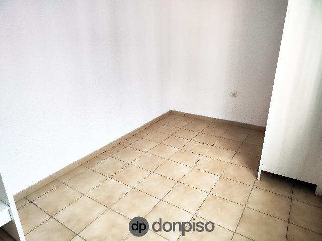 Imagen 8 Inmueble 304290 - Casa Adosada en venta en Ayamonte / En el centro, frente a la iglesia de las Angustias.